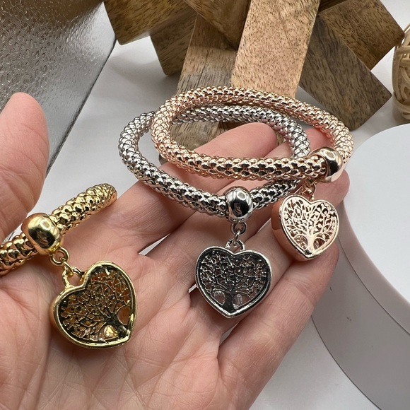 Set of 3 Charms Stretch Bracelets NEW - Picture 4 of 5